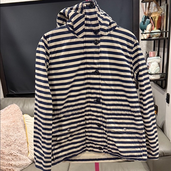 GAP Navy and Cream Striped Jacket size small women’s - Picture 1 of 11